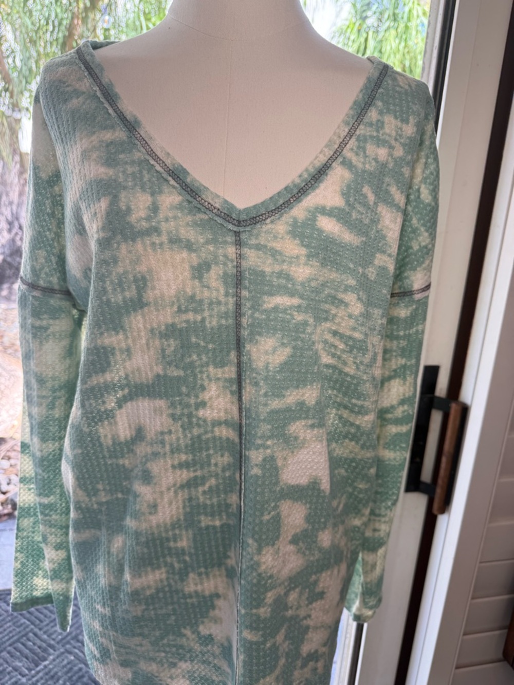 BiBi Mint and White Henley Knit Top NWOT
